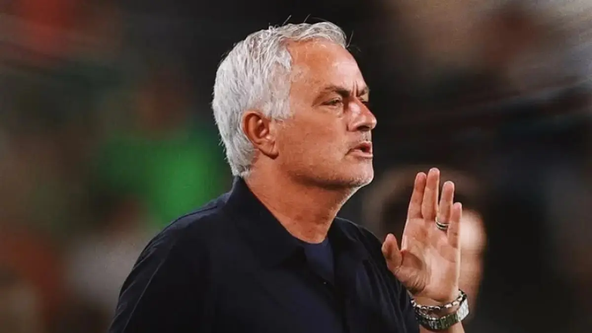 SALING SERANG: Pelatih Real Madrid Jose Mourinho.&nbsp;
(ig @realmadrid)