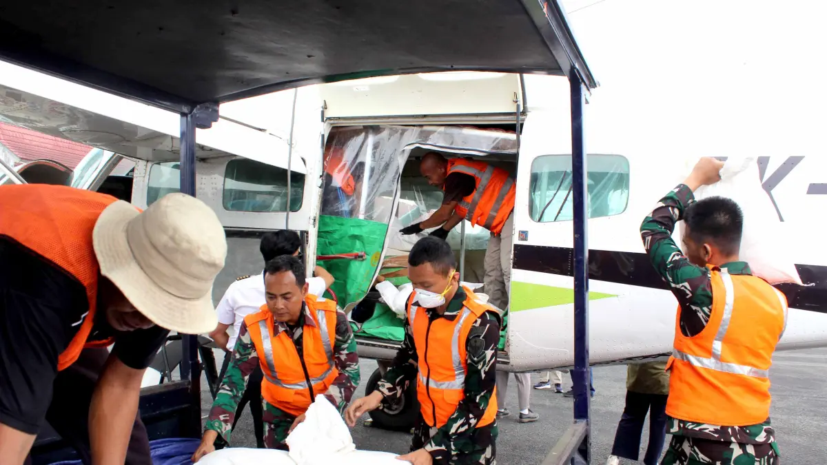 3 ton NaCl yang di semai ke awan dalam operasi modifikasi cuaca beberapa waktu lalu (Lanud Sjamsuddin noor untuk Radar Banjarmasin)