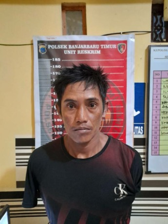 DICOKOK: M Hanafi alias Odon warga Sungai Tiung Cempaka diringkus Polsek Cempaka karena kedapatan menyimpan sabu-sabu.