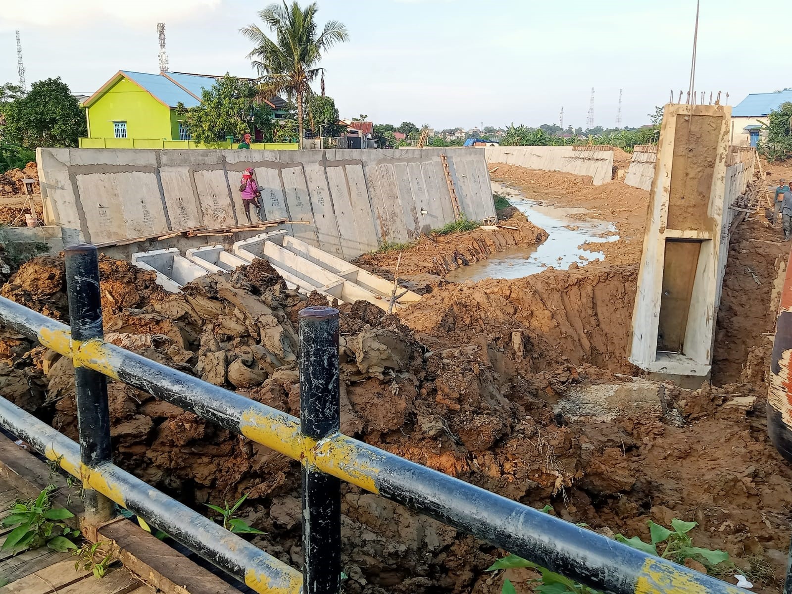 ATASI BANJIR: Pemkot Bontang akan menurap sungai di Kelurahan Gunung Telihan dan Guntung, yang akan menghabiskan anggaran puluhan miliar.