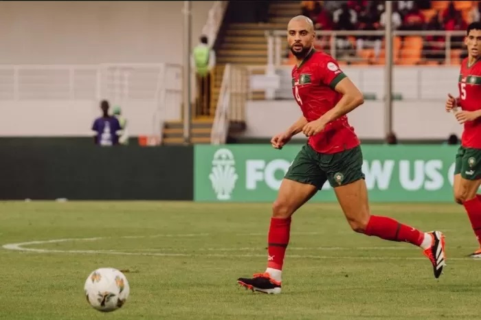 Sofyan Amrabat selaku jenderal lini tengah Maroko yang mampu menjaga kestabilan permainan timnya melawan Tanzania. (Instagram Sofyan Amrabat)