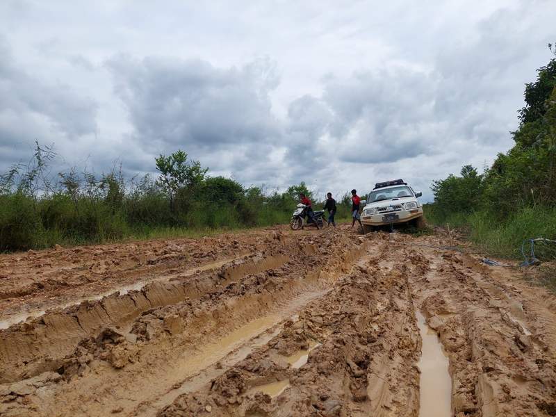 ilustrasi jalan rusak
