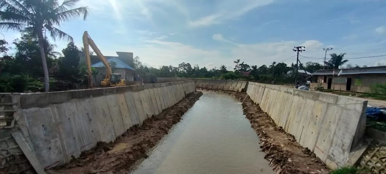 DILANJUTKAN: Program penurapan di Kelurahan Gunung Elai bakal tersambung tahun ini melalui kucuran anggaran Bankeu Pemprov Kaltim.