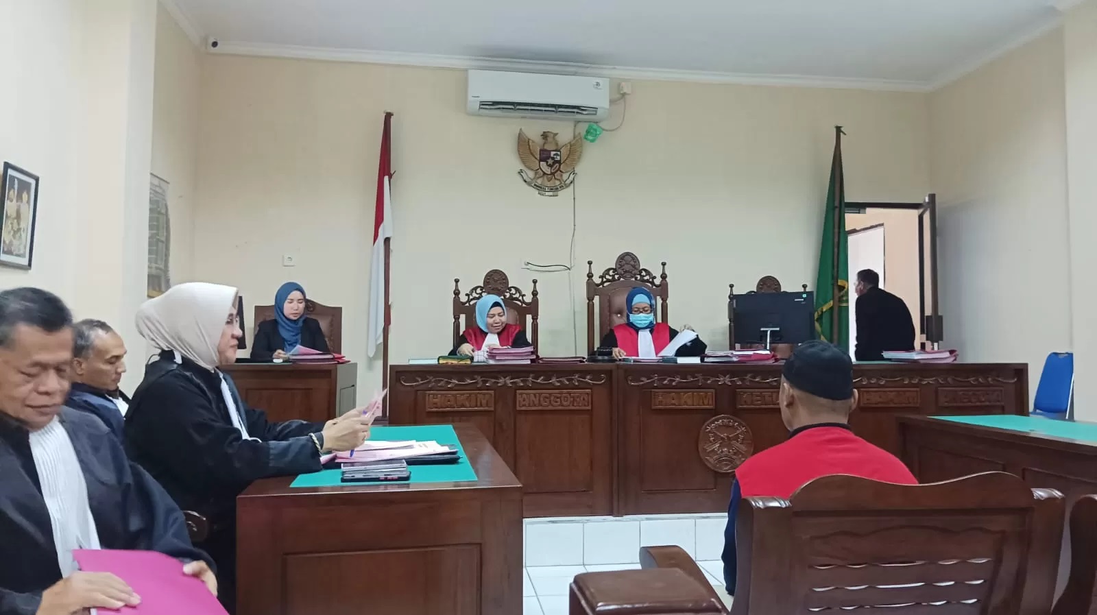 SUPAYA KAPOK: Terdakwa kasus kepemilikan ganja dijatuhi hukuman 5 tahun penjara dalam sidang putusan di PN Balikpapan.