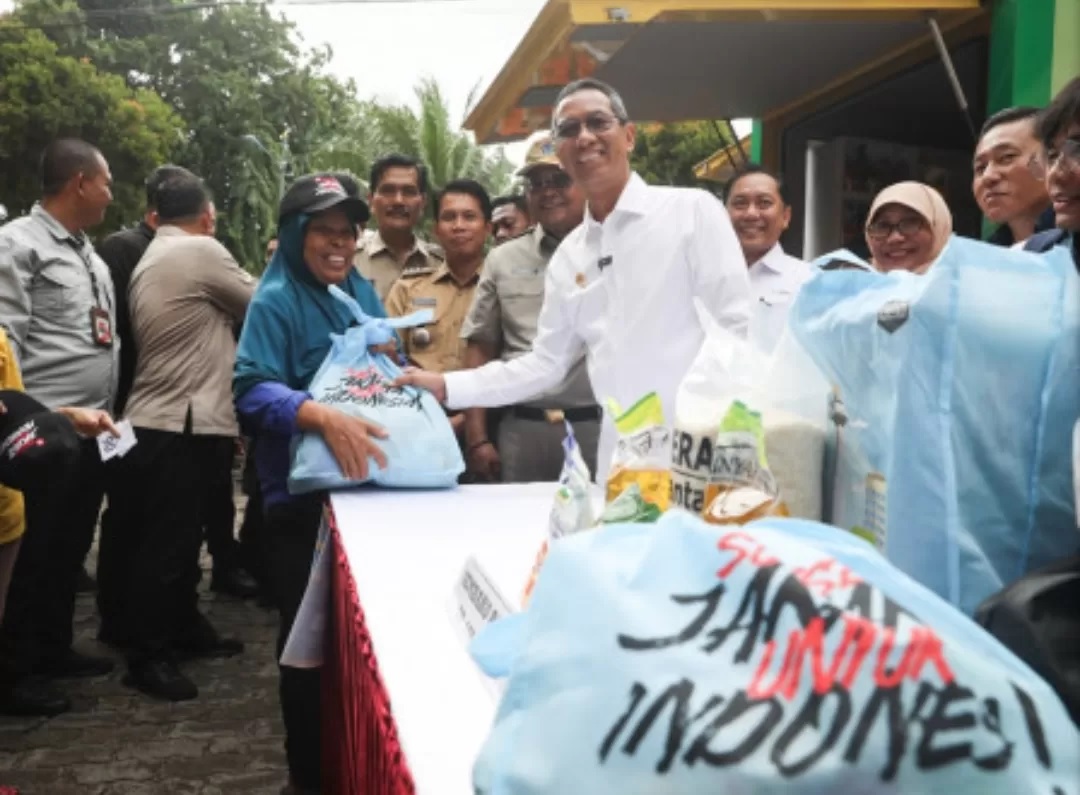 Badan Pengawas Pemilu (Bawaslu) DKI Jakarta memberi peringatan kepada (Pj) Gubernur DKI Jakarta Heru Budi Hartono untuk netral dalam Pilpres 2024.