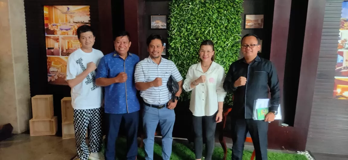 Suen Redy Nababan , SH, CLA selaku kuasa hukum pihak karyawan Hotel Bahtera.