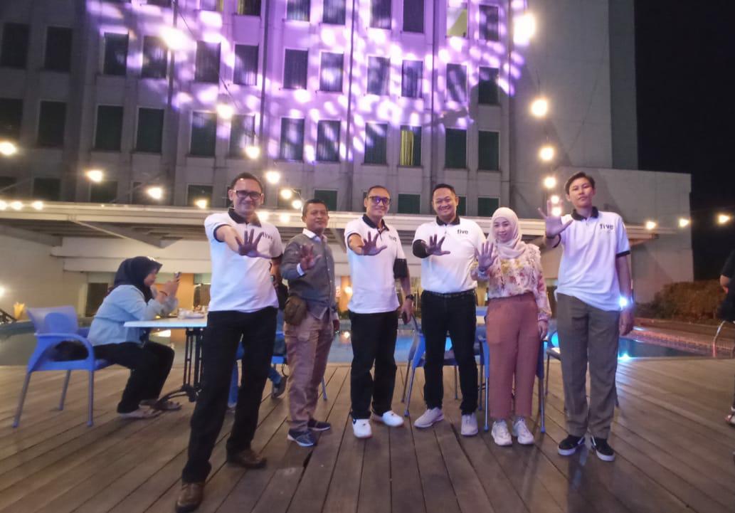 DIJAMIN HAPPY: Manajemen Hotel Five Premiere Samarinda siap memberikan pelayanan terbaik.