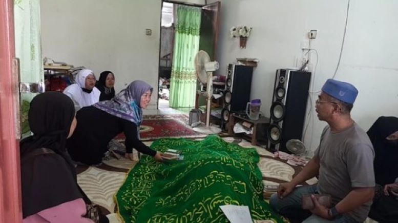 Ahmad Zaen (53) menambah daftar panjang anggota penyelenggara pemungutan suara (KPPS) yang meninggal dunia usai pemilu 2024 digelar. (istimewa)