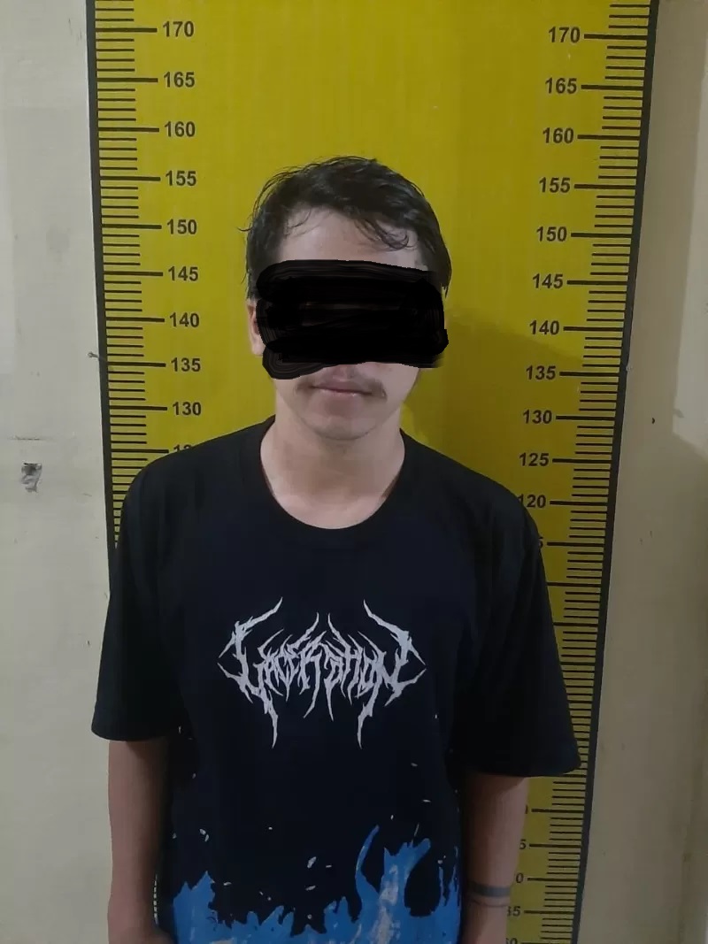 DITANGKAP: MS, pemuda 22 tahun pelaku pembacokan Ketua KPPS di TPS 07 kelurahan Tanjung Kabupaten Tabalong. (Foto : Polres Tabalong for Radar Banjarmasin)