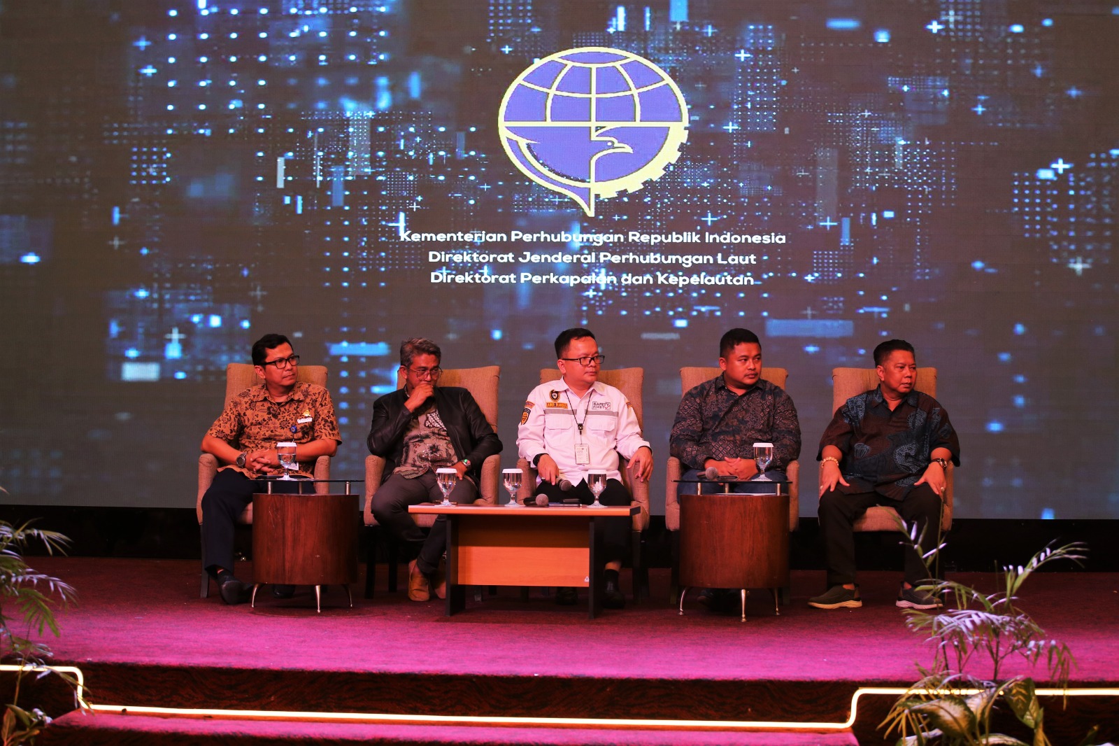 Para narasumber dalam sosialisasi.