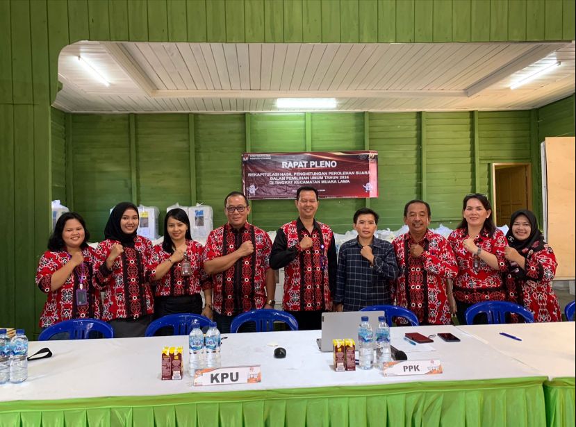 PLENO: Pleno rekapitulasi hasil pemungutan suara 15 kecamatan di Kubar telah rampung, tersisa Kecamatan Bentian Besar karena terdapat 4 TPS melakukan pemungutan suara ulang.