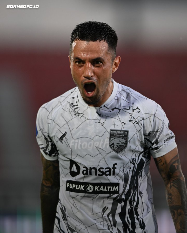 ON FIRE: Stefano Lilipaly mengemas satu gol dan satu assist saat Borneo FC mengalahkan Persikabo 1973 dengan skor 3-2.&nbsp;BORNEO FC MEDIA