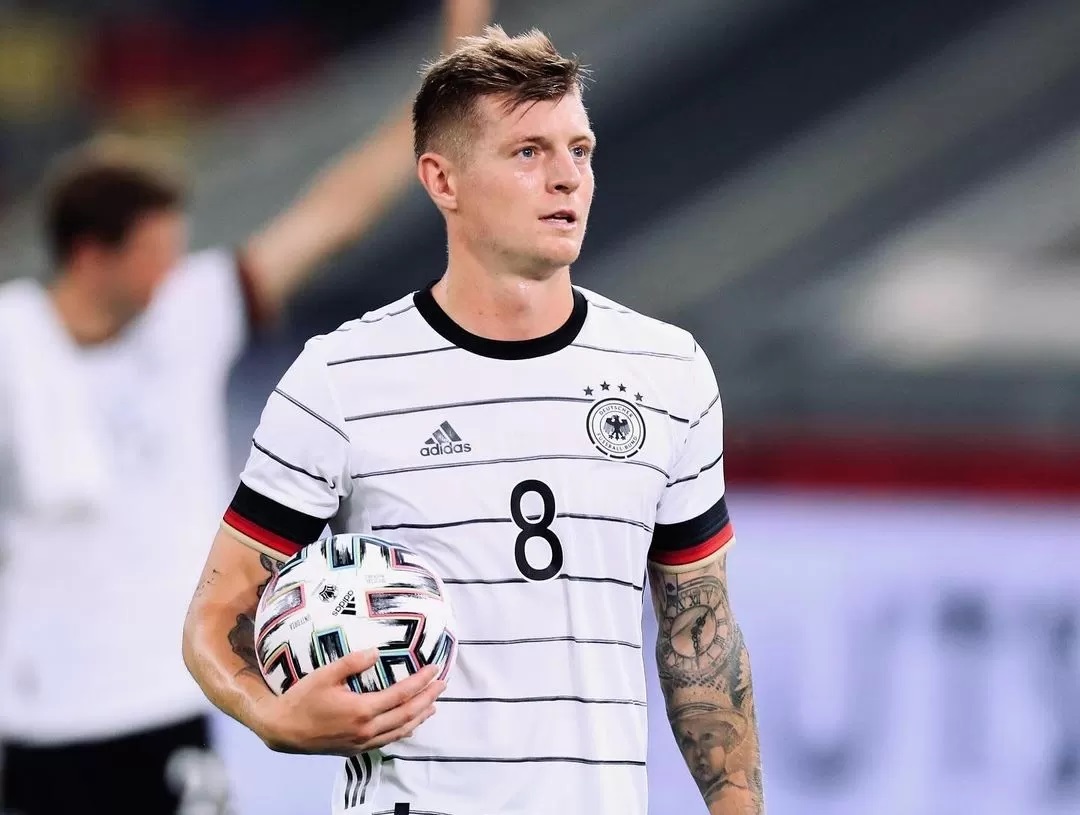 Toni Kroos yang umumkan keputusan untuk kembali bermain bersama Timnas Jerman. (Sumber Foto : IG/ToniKross)