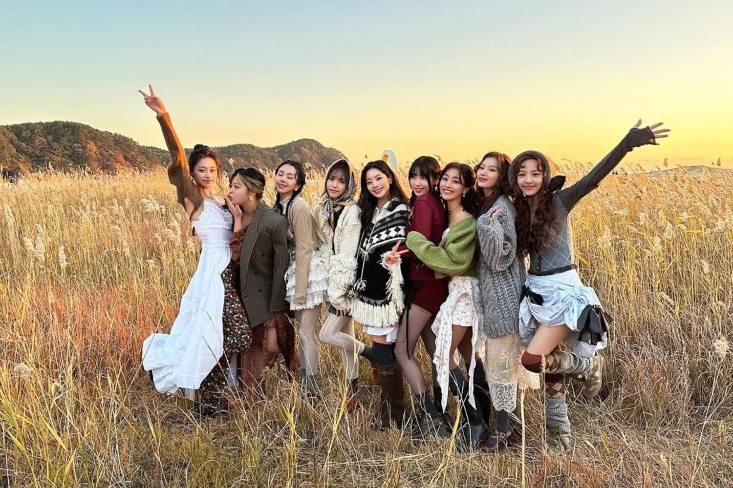 Girlgroup K-pop TWICE. Sumber foto: Instagram / @twicetagram