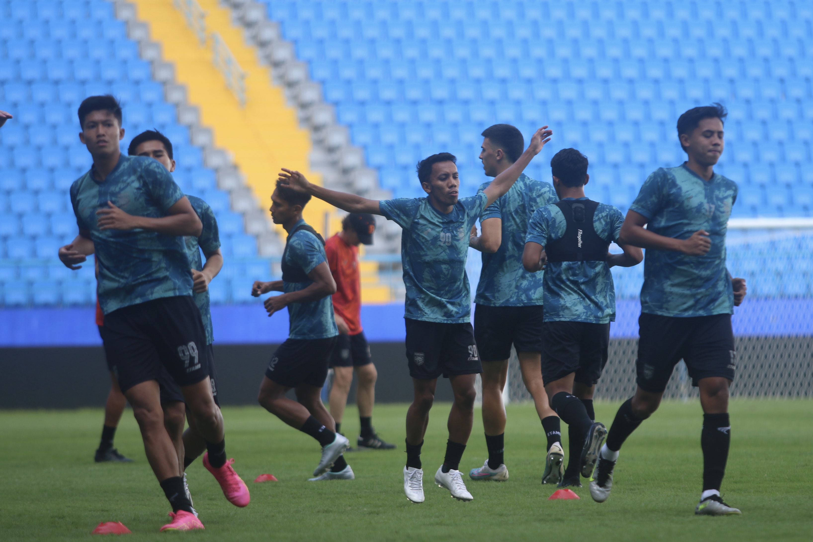 KANDANG KITA: M Sihran dan kolega diharapkan tampil dalam performa terbaik saat menjamu Bhayangkara FC di Stadion Batakan, Balikpapan, Senin (26/2) malam.&nbsp;