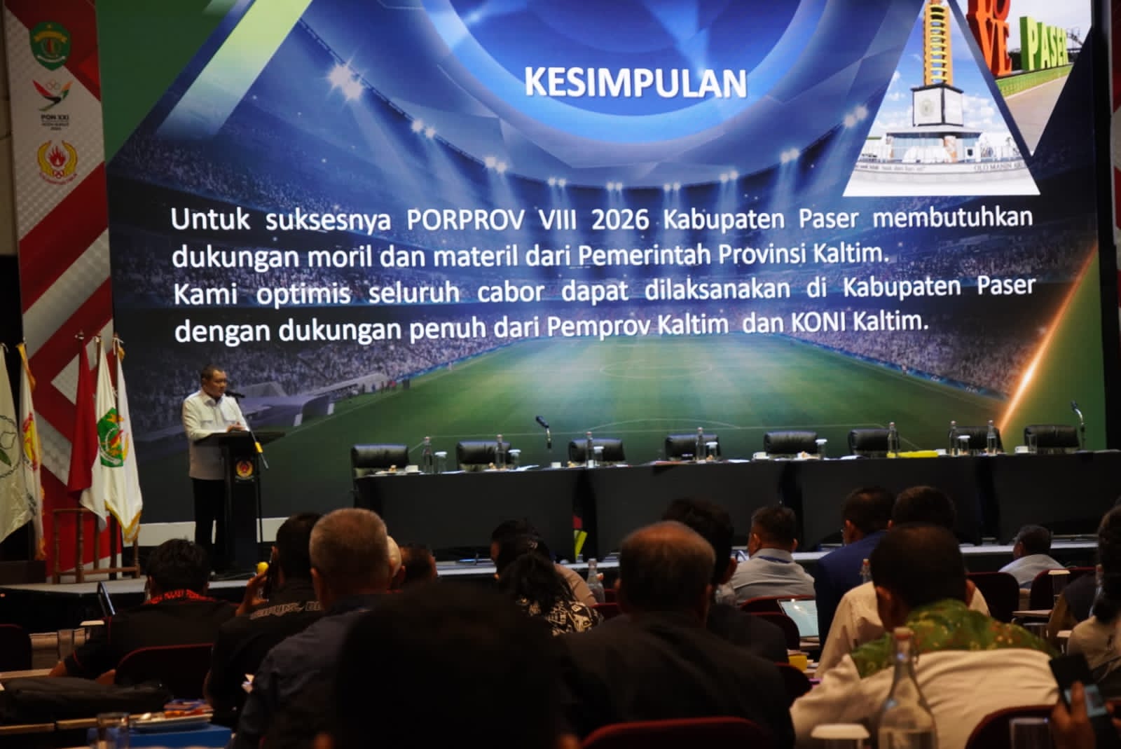 PERSIAPAN MATANG: Bupati Paser Fahmi Fadli mempresentasikan rencana Porprov 2026 di Paser kepada KONI Kaltim, Sabtu (24/2).