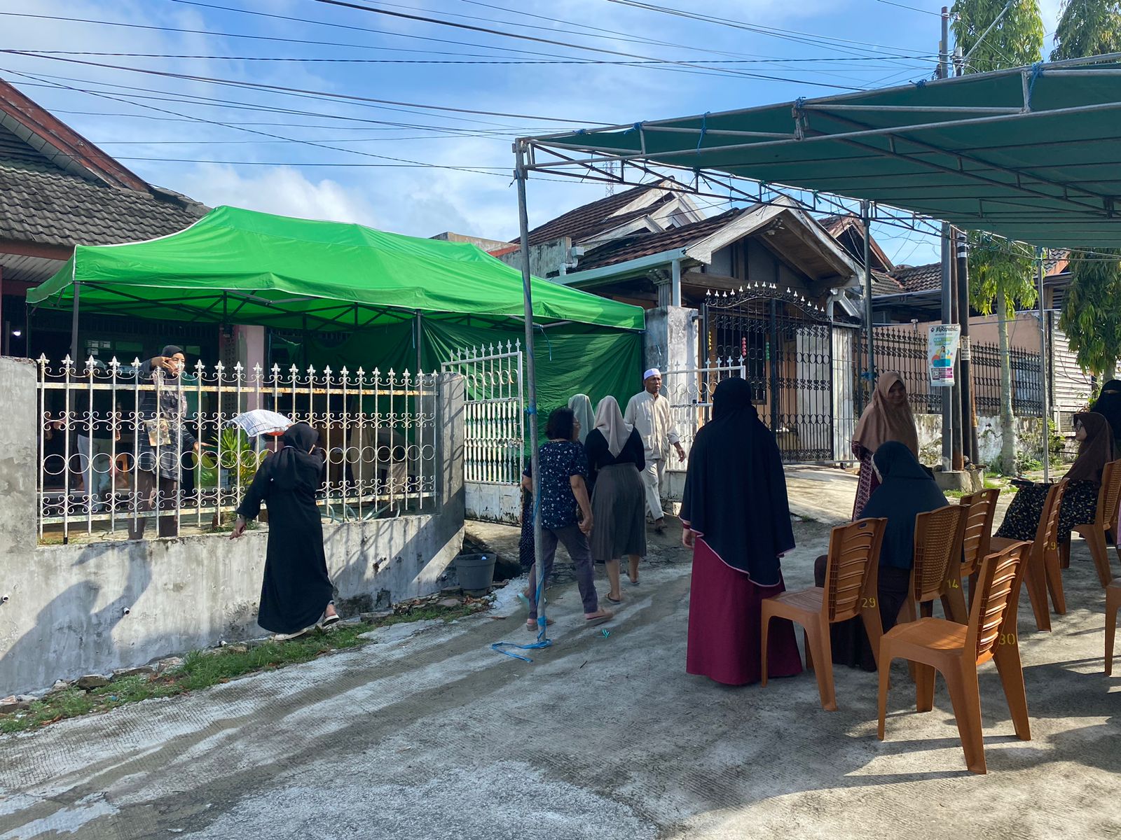 Suasana di rumah duka Ambiya, petugas KPPS yang meninggal Selasa (27/2/2024) pagi.