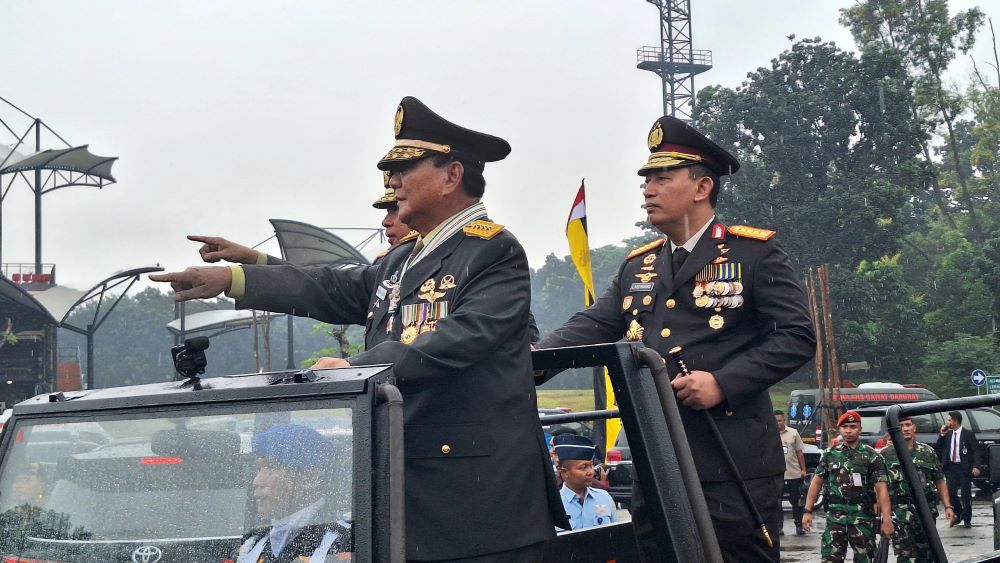 Prabowo Subianto berpakaian dinas TNI AD lengkap dengan pangkat jenderal bintang 4 kehormatan. (Sabik Aji Taufan/JawaPos.com)