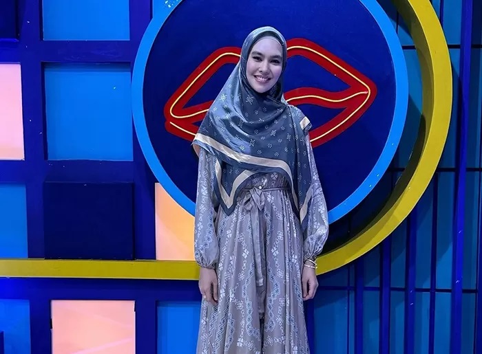 Kartika Putri (Instagram: kartikaputriworld)