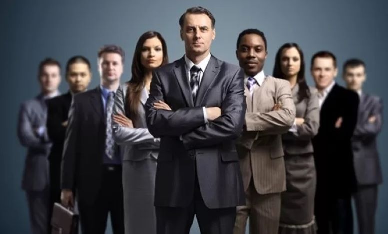 ilustrasi kelompok pria dan wanita