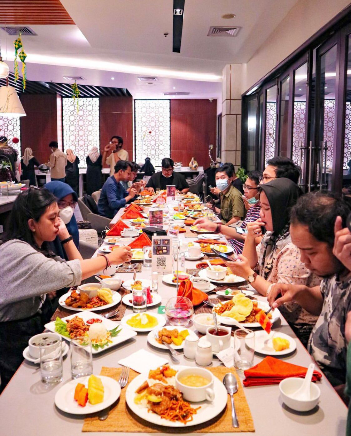 SELAMA RAMADAN: Swiss-Belhotel Borneo Samarinda menawarkan paket Bu Lurah alias Buka Puasa Lezat, Murah, dan Berkah.