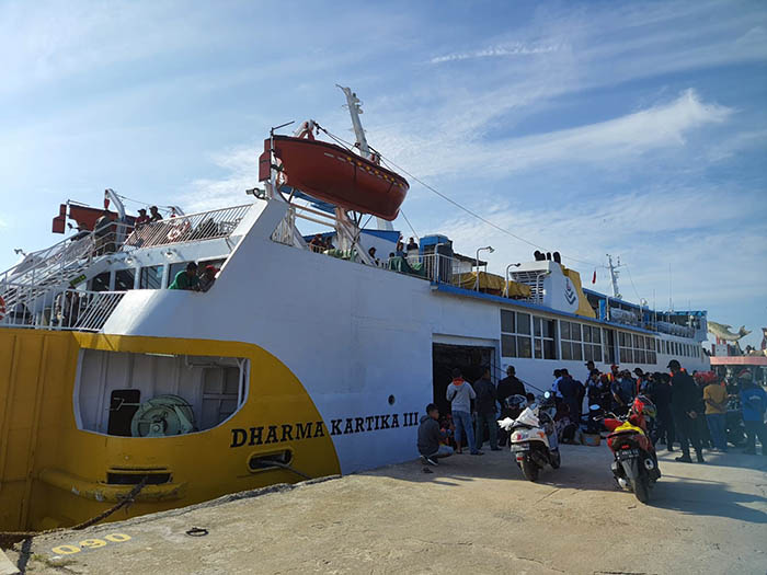 MUDIK: Di awal Ramadan, warga perantau di Kotawaringin Timur (Kotim) mulai pulang kampung menggunakan kapal laut mulai terjadi peningkatan.