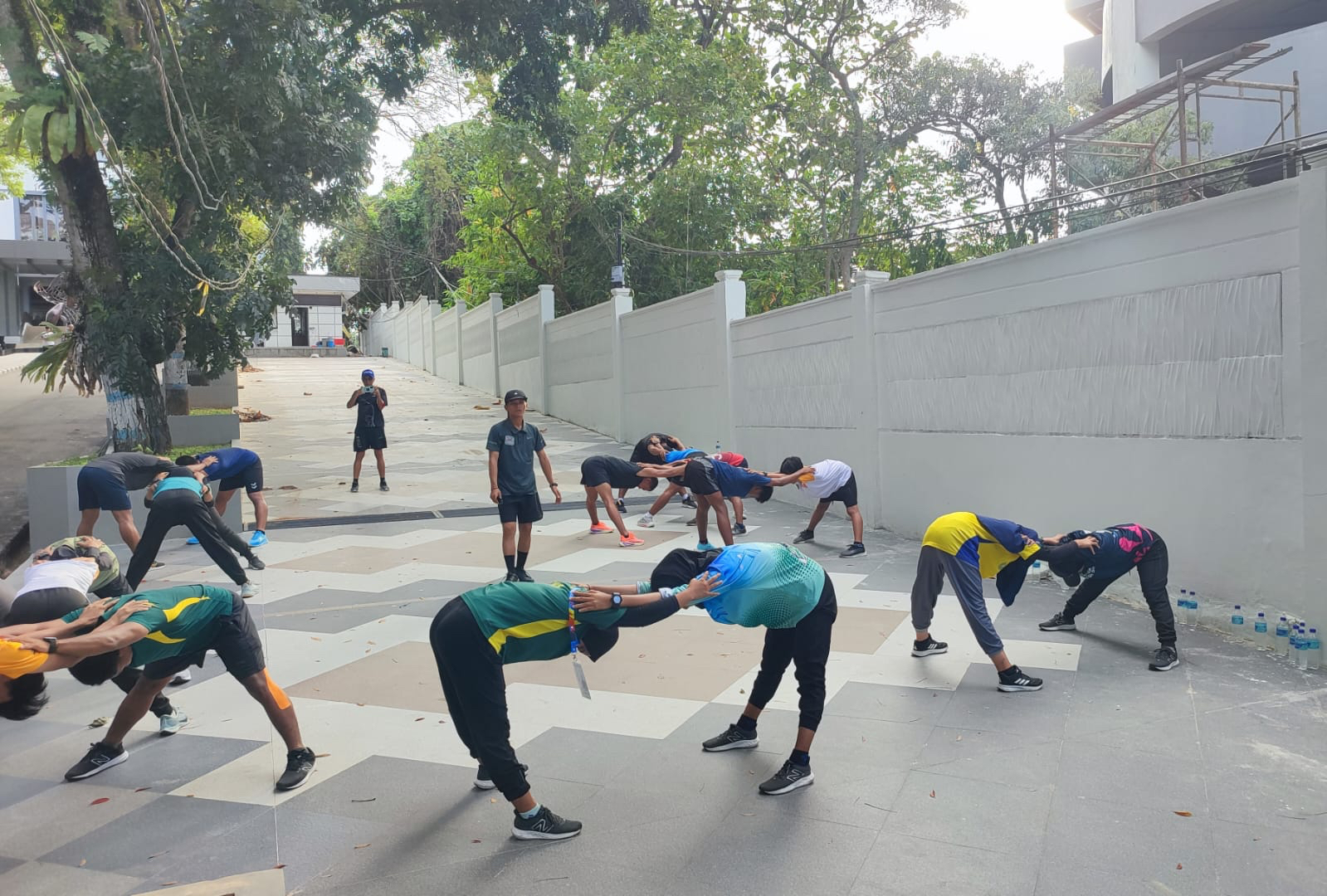 TEMPA FISIK: Peningkatan fisik dilakukan tim layar Kaltim pada pemusatan latihan daerah di GOR Segiri Samarinda kemarin (14/3).