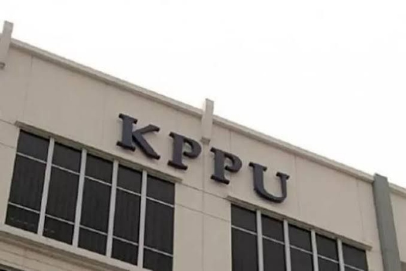 KPPU menyoroti kenaikan harga tiket pesawat jelang lebaran yang terjadi setiap tahun.