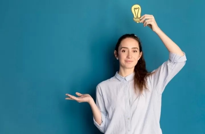 ilustrasi wanita cerdas