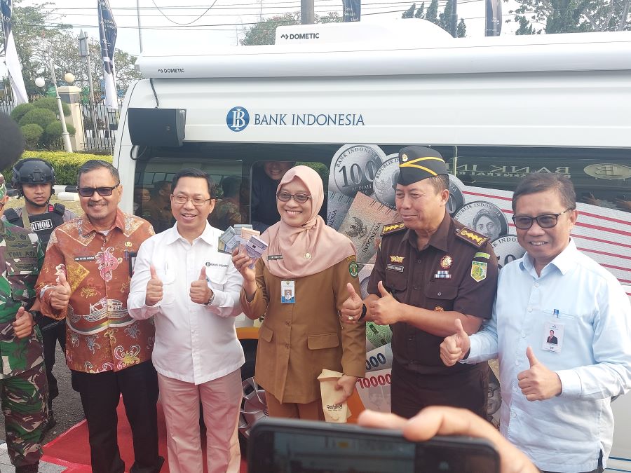 PENUKARAN: Terdapat 343 titik penukaran uang se-Kaltim. Melayani layanan penukaran mulai 18 Maret-5 April.