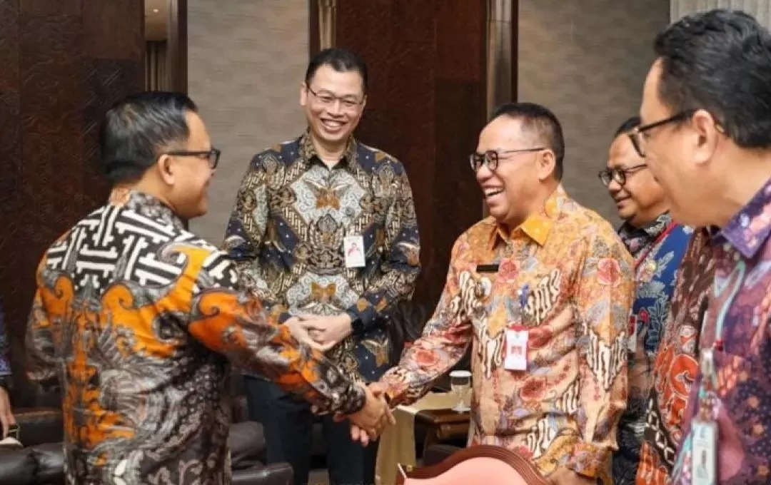 Pj Bupati PPU Makmur Marbun (kedua dari kanan) usai mengikuti Rakornas persiapan pengadaan ASN 2024 yang digelar Kementerian PAN-RB di Jakarta, Kamis (14/3). (FOTO:ANTARA)