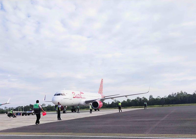 RUTE ANYAR: Batik Air meluncurkan penerbangan baru Pangkalan Bun - Jakarta pada Kamis (22/3/2024). (SYAMSUDIN/RADAR SAMPIT)