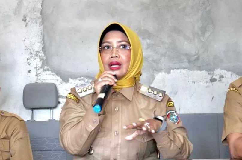 Bupati Mempawah, Hj Erlina, SH, MH