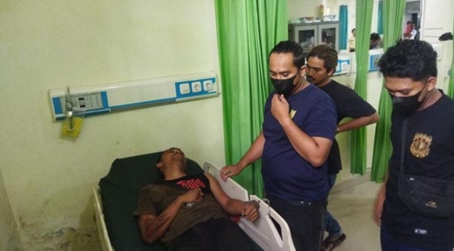 Pelaku begal, Takdir Maulana (33), yang dilumpuhkan anggota Brimob pada Minggu (24/3/2024) lalu terkenal sadis usai diamankan aparat kepolisian.