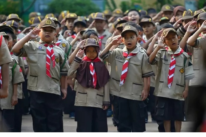 Ekstrakurikuler Pramuka tetap wajib disediakan oleh setiap sekolah di Indonesia. (kemdikbud.go.id)