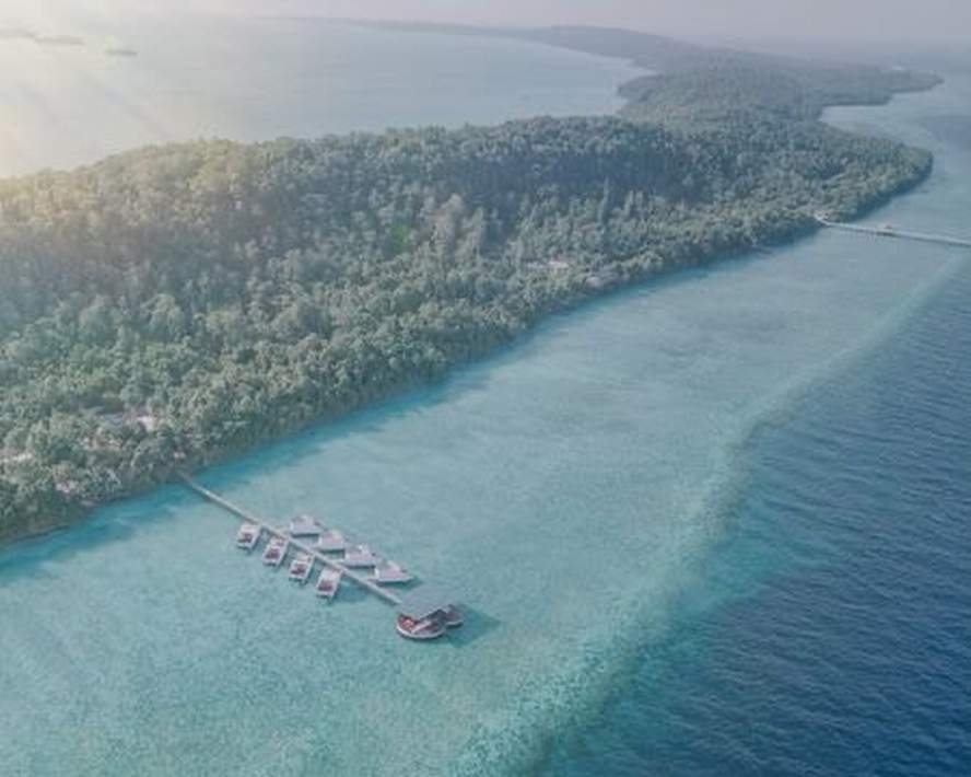 Pulau Maratua, destinasi indah di Berau.