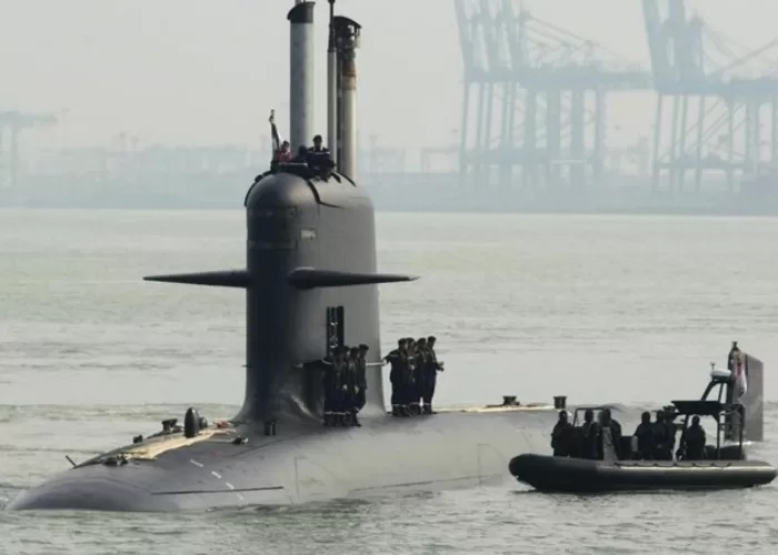 Kapal selam buatan pabrikan asal Prancis, Scorpene.
