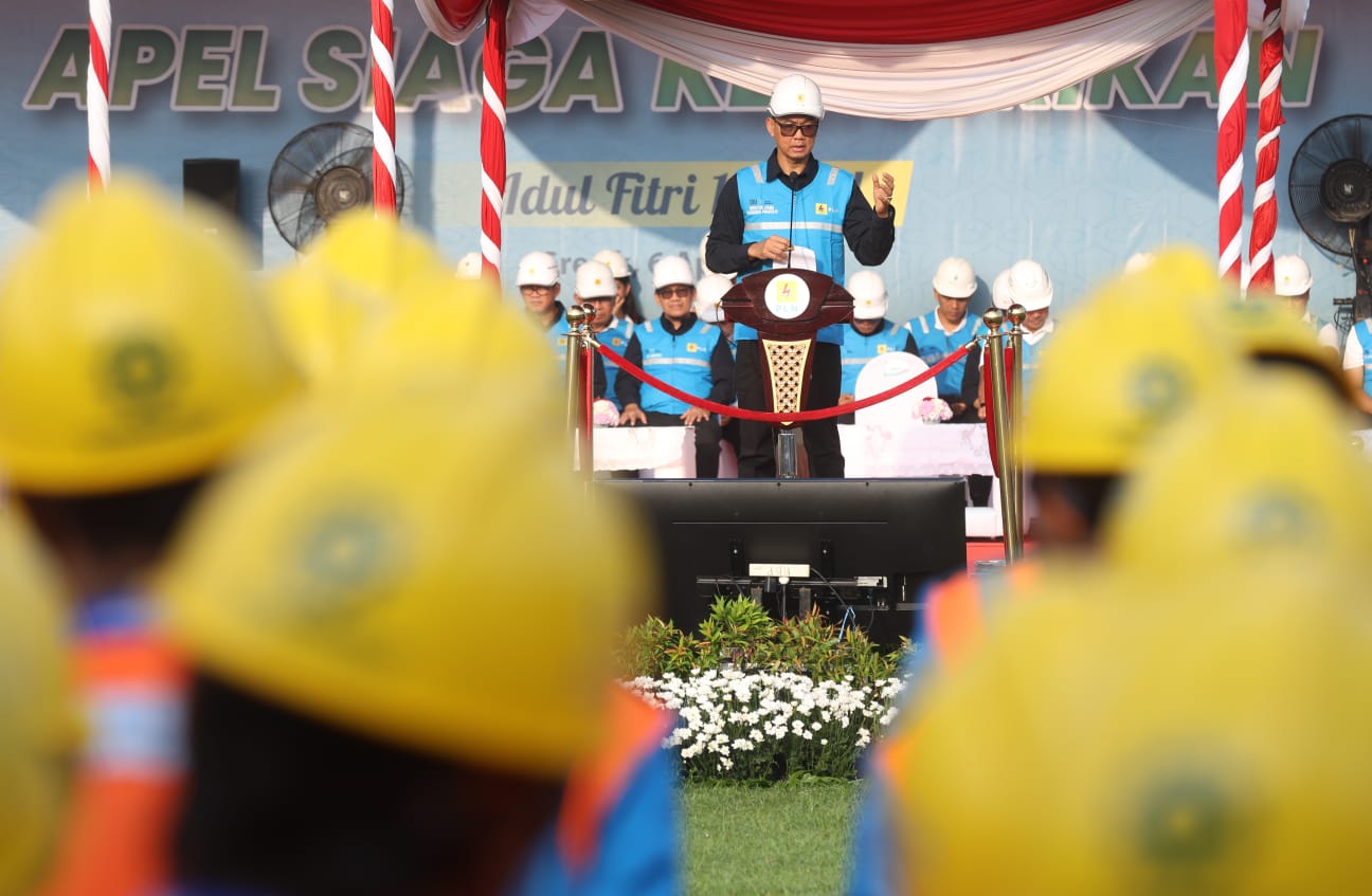 Direktur Utama PLN Darmawan Prasodjo merinci, selama masa siaga Ramadan dan Idul Fitri tahun ini, PLN telah menyiagakan 81.591 personel dan 2.766 posko yang tersebar di setiap titik vital kelistrikan
