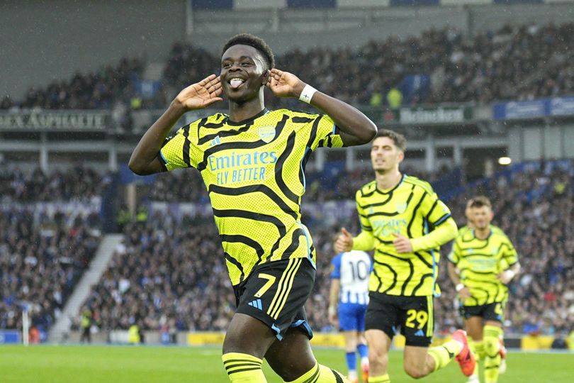 Bukayo Saka mencetak gol pada laga Brighton vs Arsenal, pekan ke-32 Premier League 2023/2024 (c) AP Photo/Dave Shopland