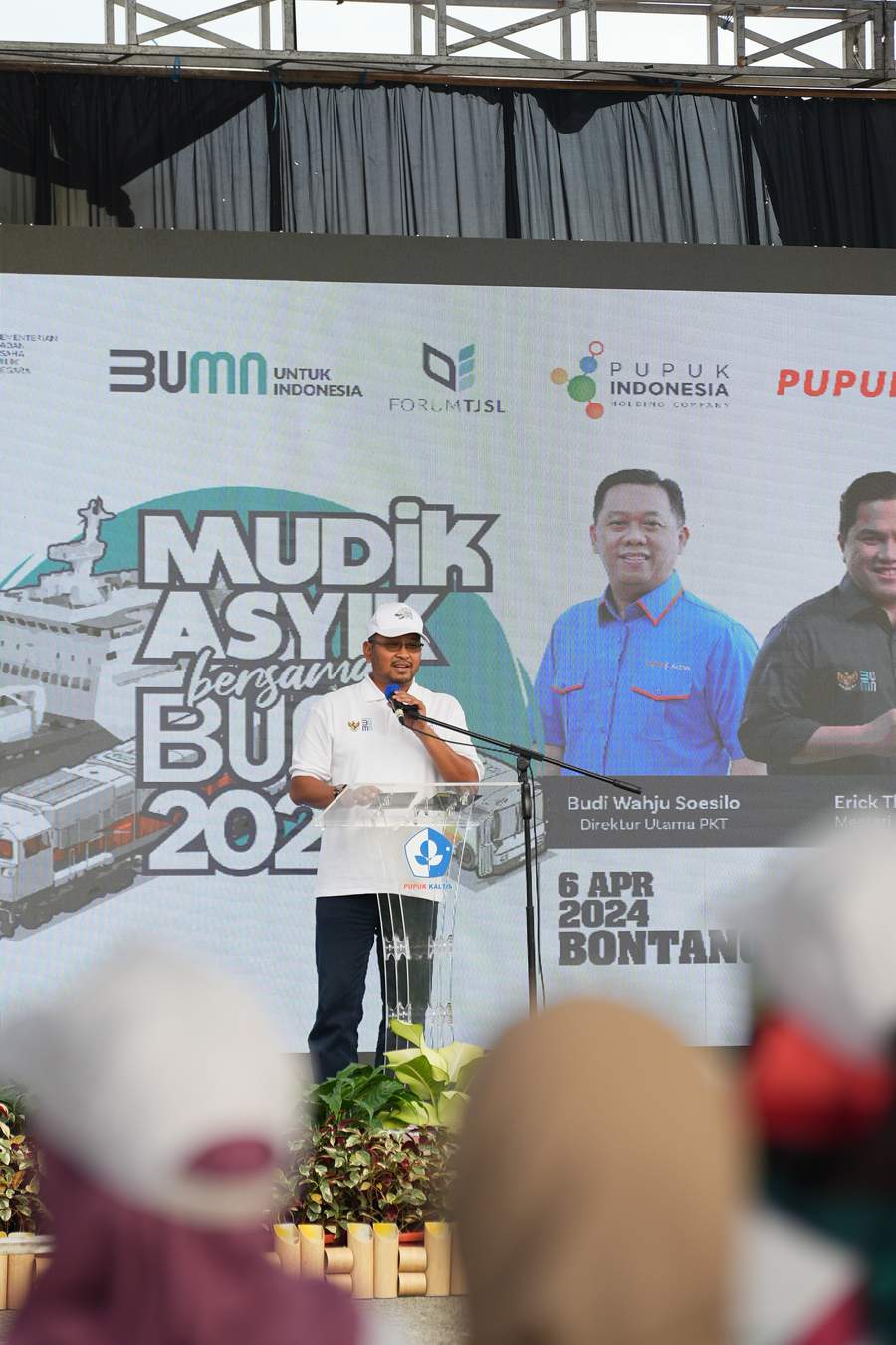 Khusus Pupuk Kaltim, rombongan mudik gratis dilepas jajaran Manajemen Perusahaan bersama Wali Kota Bontang Basri Rase , dengan komando langsung Direktur Utama Pupuk Indonesia Rahmad Pribadi.