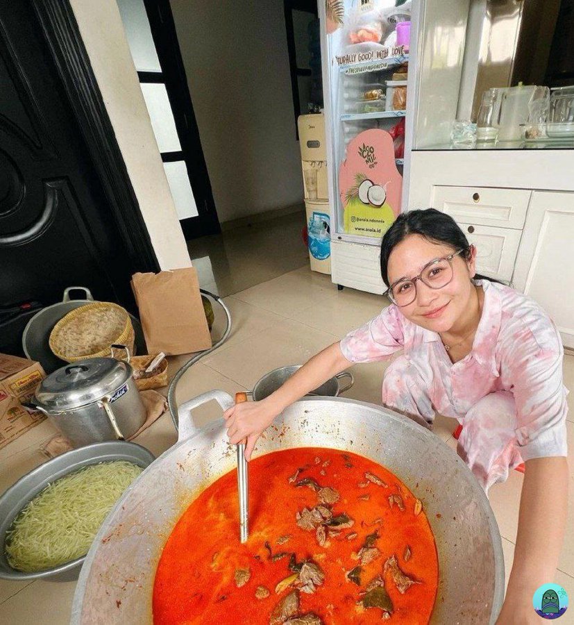 Prilly Latuconsina. (IG/X)