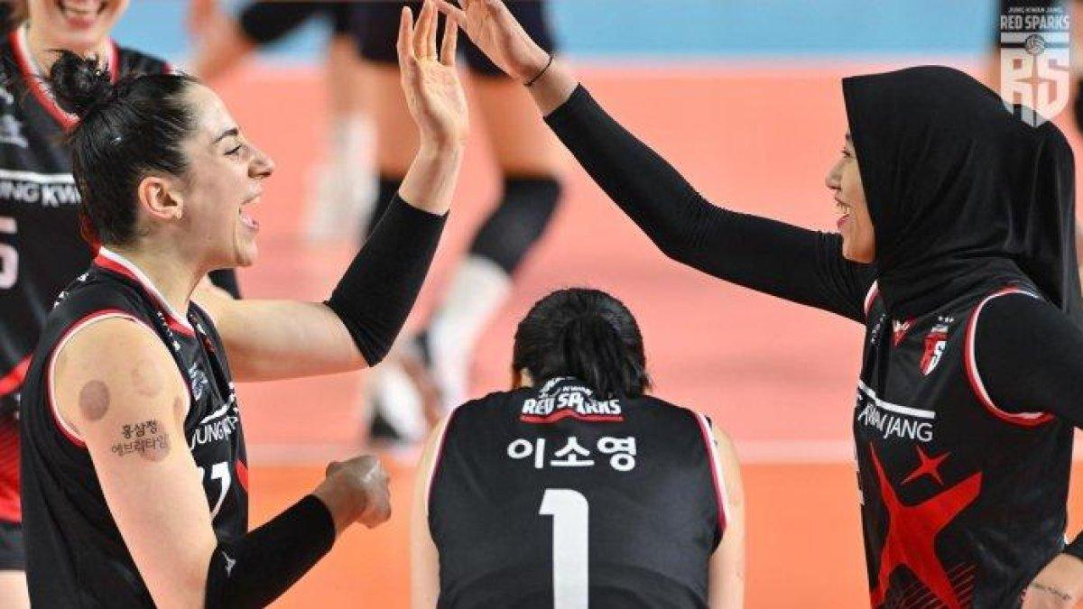 BERTEMU DI PROLIGA: Gia dan Megawati saat membela Daejeon CheongKwanJang Red Sparks.