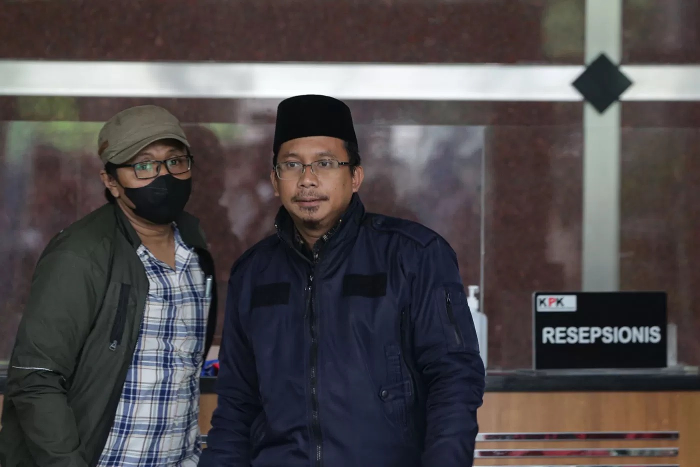 Bupati Sidoarjo&nbsp;Ahmad Muhdlor Ali memenuhi panggilan KPK&nbsp;untuk diperiksa sebagai saksi di Gedung Merah Putih KPK, Jakarta, Jumat (16/2/2024). (SALMAN TOYIBI/JAWA POS)