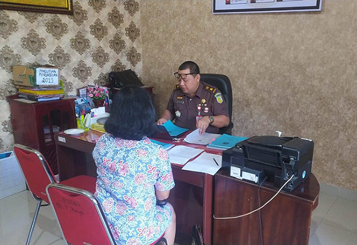 PEMERIKSAAN: Kasus dugaan korupsi dengan nilai kerugian miliaran rupiah di program Pascasarjana Universitas Palangka Raya (UPR) masih dalam pemeriksaan sejumlah saksi. (ISTIMEWA/RADAR SAMPIT)