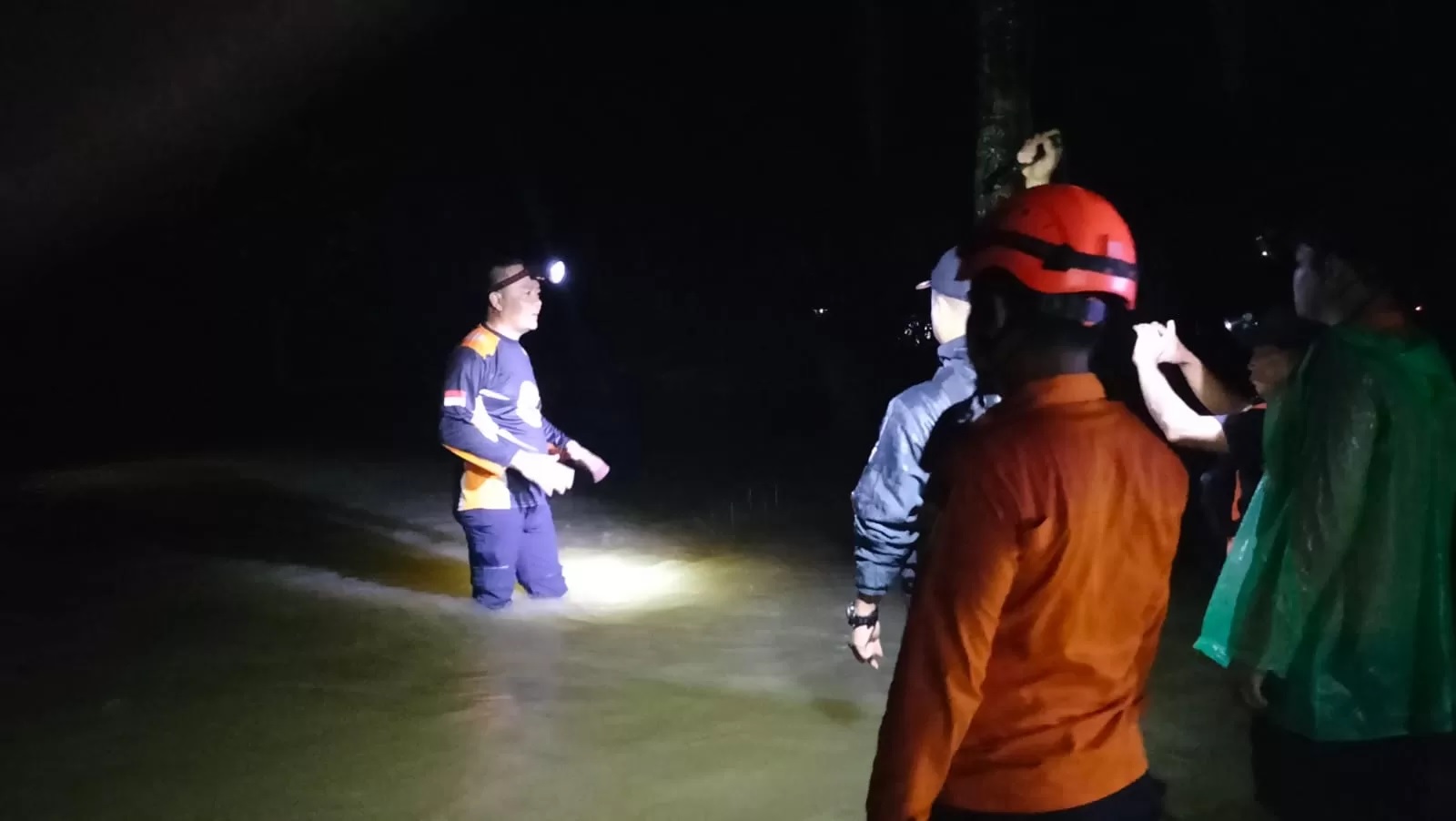 Banjir Bandang di Dusub Lape.