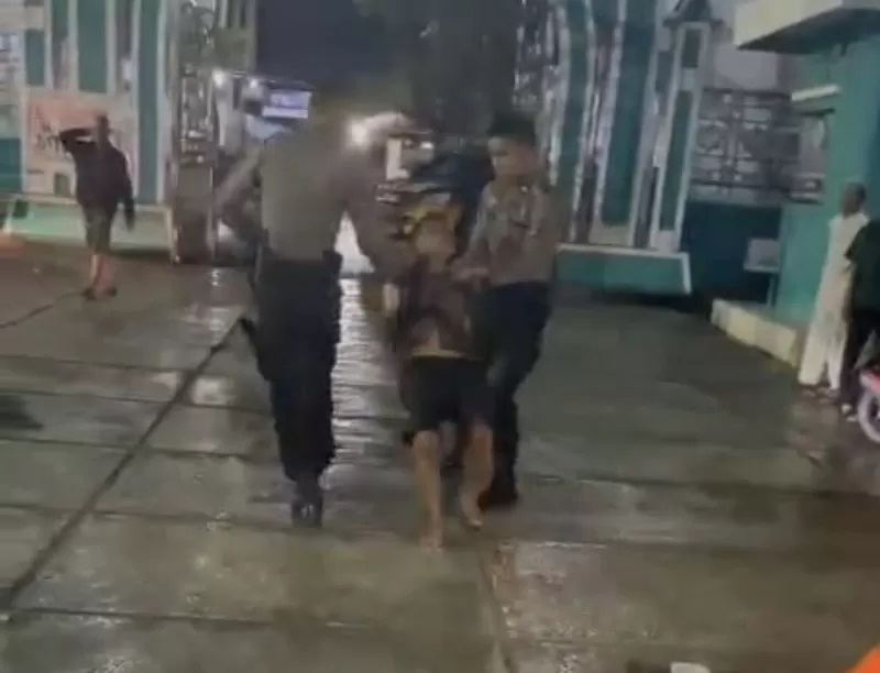 DIAMANKAN: Tangkapan layar dari video yang tersebar di Group Whatapp Kotabaru.