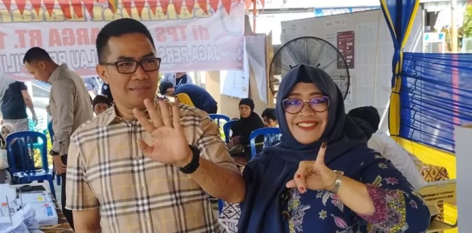 Andi Harun dan istri.