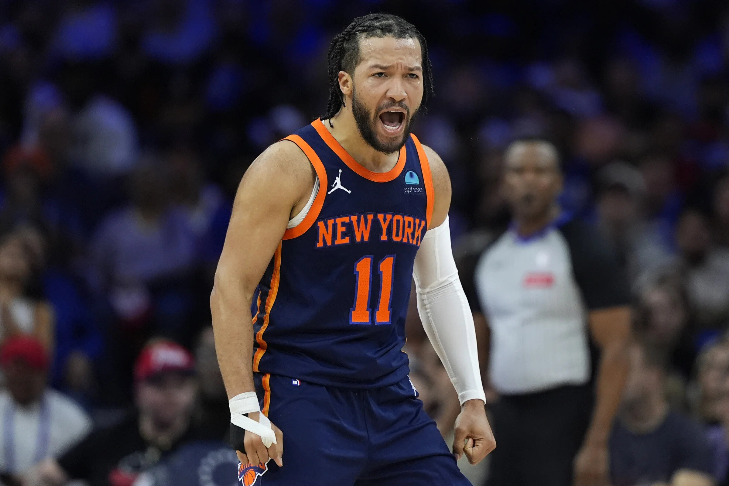BINTANG KEMENANGAN: Jalen Brunson memborong poin untuk kemenangan New York Knicks atas Indiana Pacers, Kamis (9/5) Wita.