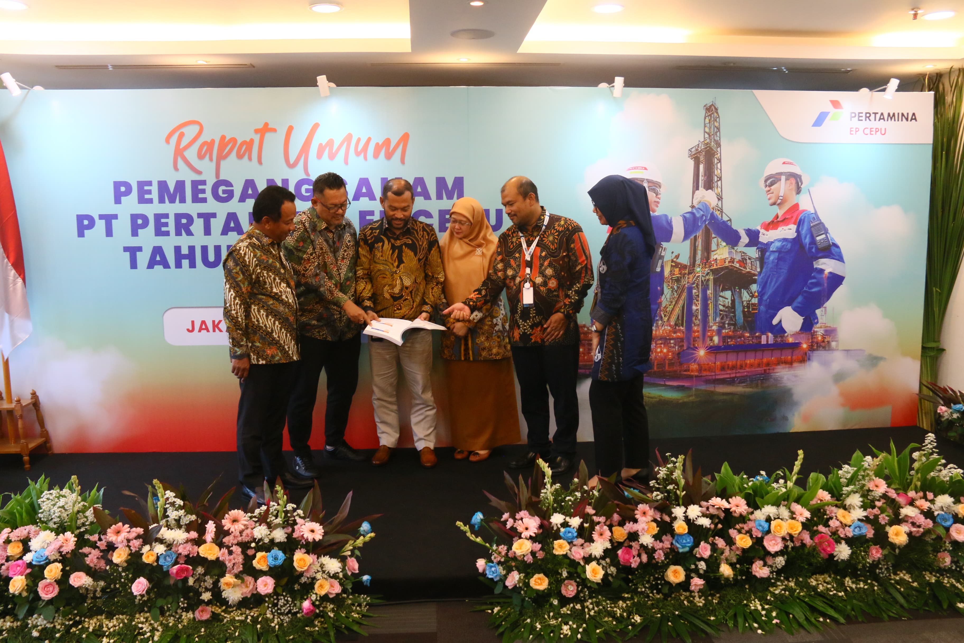LAPORAN: Komisaris Utama PT Pertamina EP Cepu Taufan Hunneman beserta jajaran menghadiri Rapat Umum Pemegang Saham Tahunan 2023 baru-baru ini.