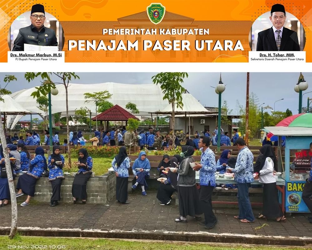 ALUN-ALUN: Taman alun-alun depan Kantor Bupati PPU di Jalan Propinsi, Km 9, Nipahnipah, Kecamatan Penajam, ini tiap akhir pekan diisi dengan berbagai penampilan hiburan.